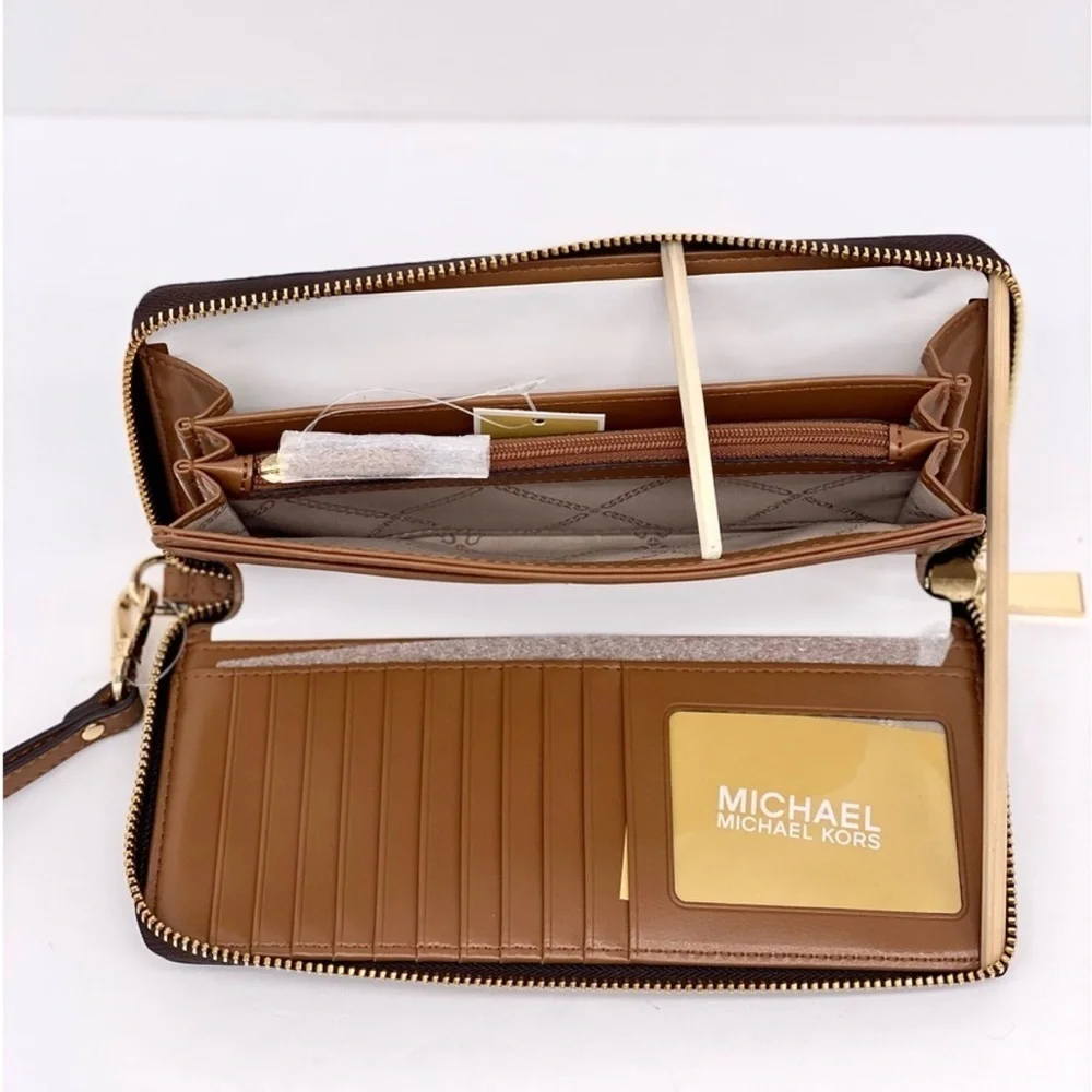 Michael Kors Large Continental Wallet Wristlet